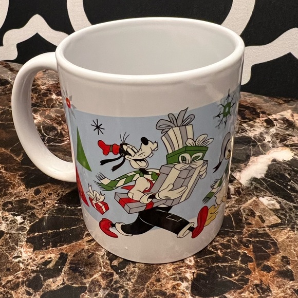 Disney Mickey and Friends Christmas Mug - Picture 2 of 7
